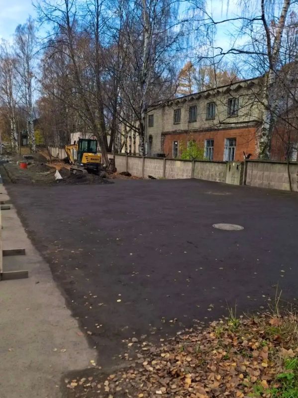 В Петрозаводске завершили ремонт восьми участков тротуаров В Петрозаводске завершили ремонт восьми участков тротуаров